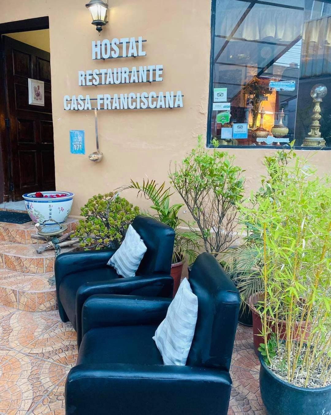 Hotel Casa Franciscana Quito Esterno foto