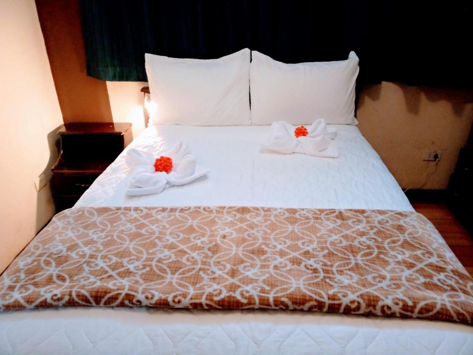 Hotel Casa Franciscana Quito Esterno foto